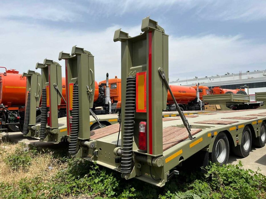 Poluprisep  ogir vaznli texnikalar tashish uchun Tjilavoz 55 va 75 ton