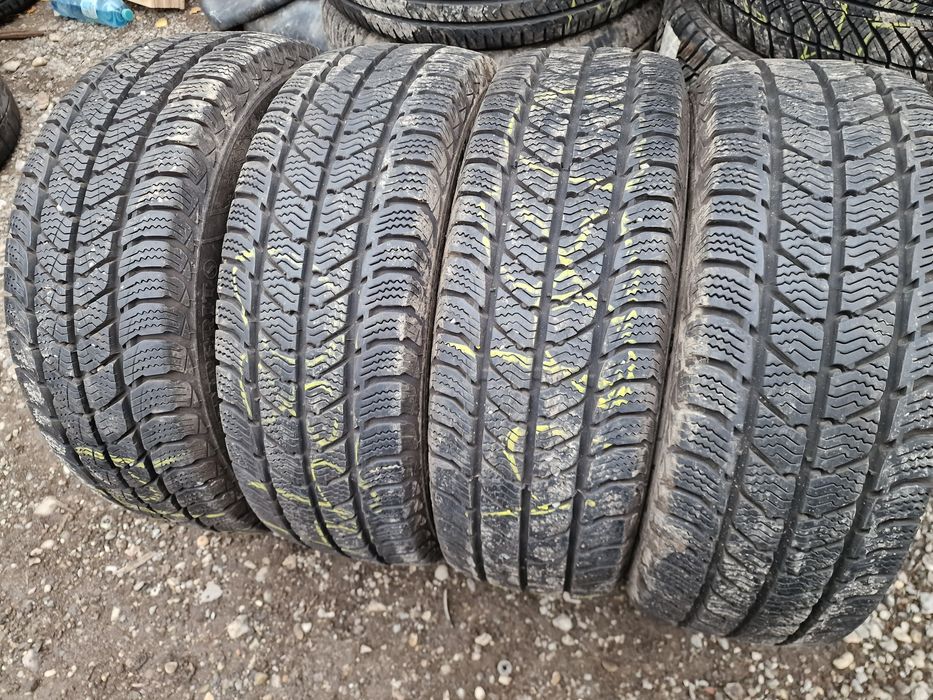 Anvelope 205/65R15C marca Semperit, DOT 2024 ,M+S, 8 mm