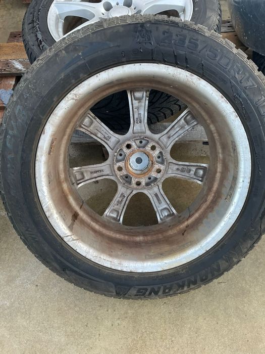 Jante nissan 5×114.3 R 17 cu anvelope de iarna