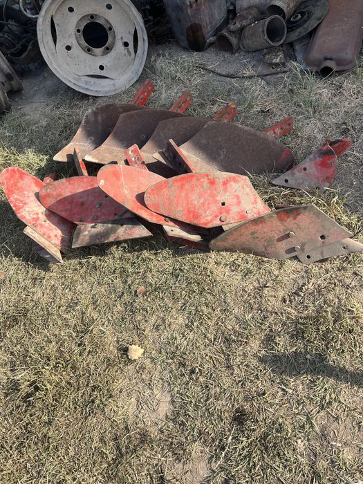 Мотор кумминз . Передплужник