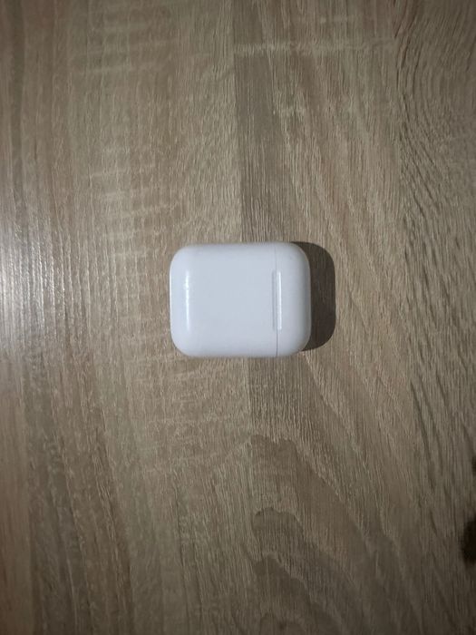 Продавам Airpods