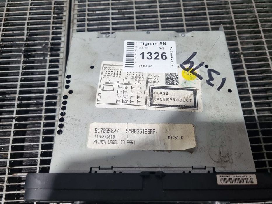 Cd player Volkswagen Tiguan 5N 2008 - 2011 (1326)