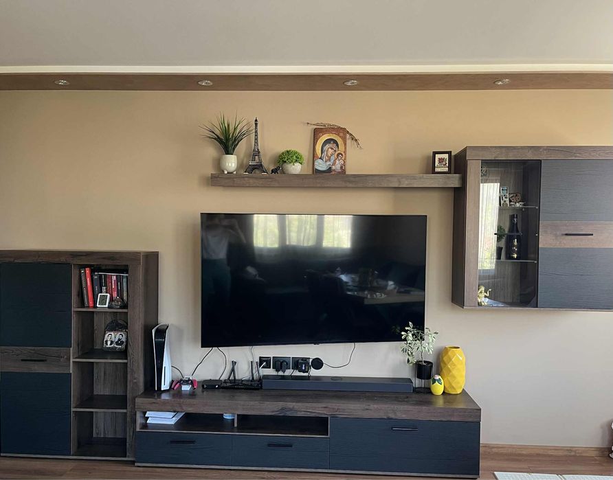 Модулна холна секция