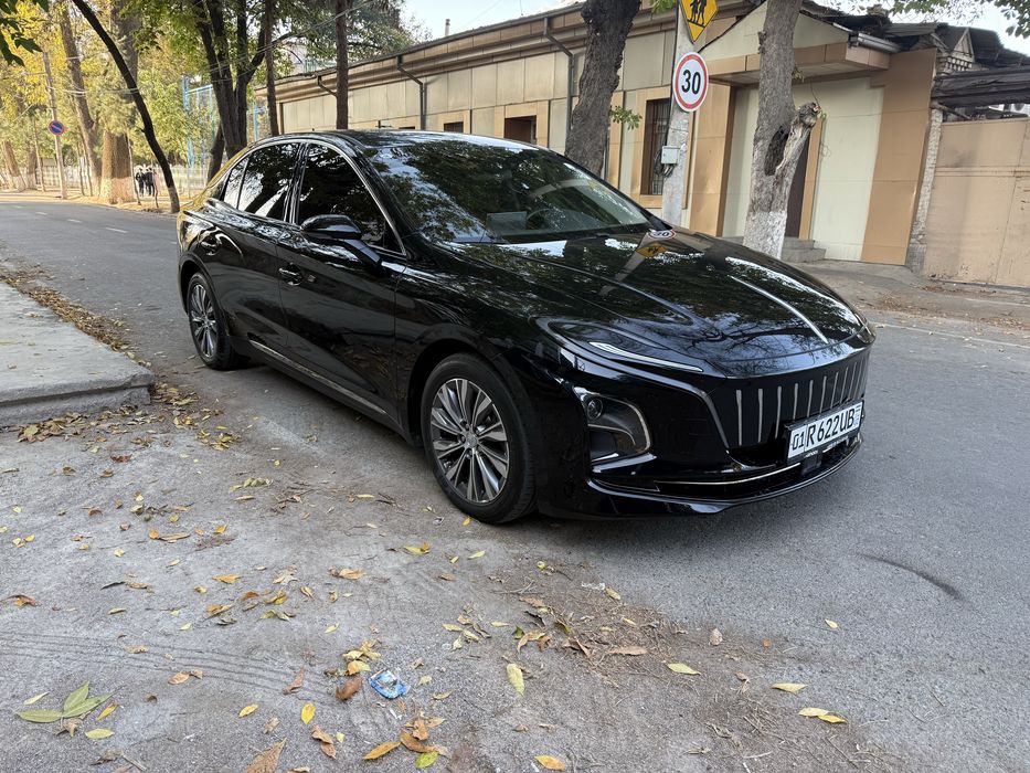 Hongqi eqm5 500 аренда с выкупом