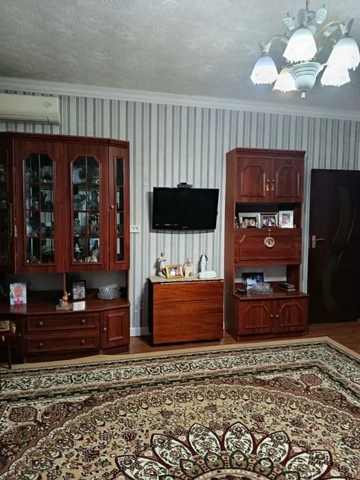 Максим горький
Чайхана салом