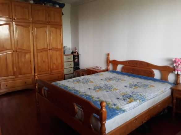 Дава се под наем Двустаен апартамент в Бургас, Меден рудник - зона А - 65 кв.м за 175 € - Снимка #1