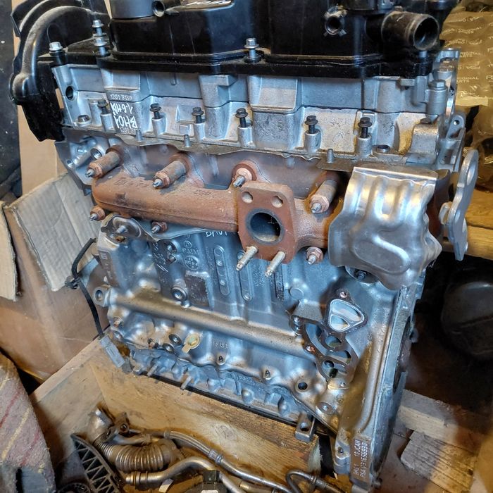 Chiulasa motor 1.6hdi BHZ BH01 PEUGEOT 3008 5008 CITROEN  C4 C5 AIRCRO