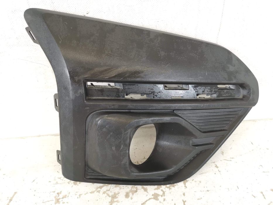 Десен проекторен радиаторен грил Дачия Джогер 1 / Dacia Jogger 1 [Ориг