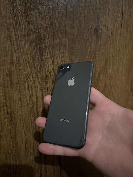 iphone 8 64gb LLA