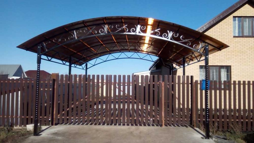 Производство ворот, навесов, перил, лестниц.