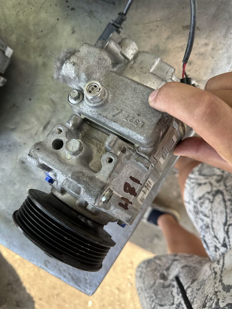 Компресор климатик Seat Audi A4 A6 A5 Q5 Q7 Vw Skoda А3 Q3 номер 81
