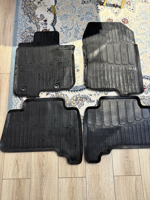 Полики для Прадо