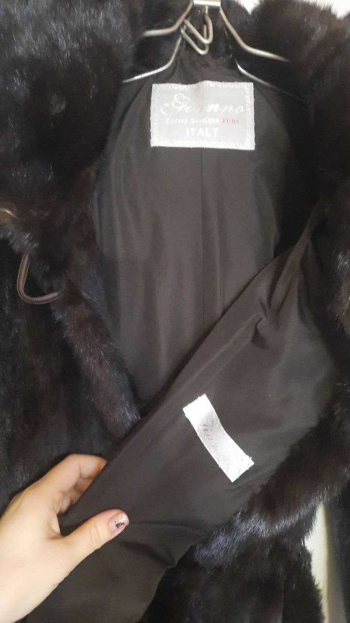 Продам шубу норковую