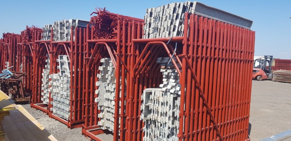 Montanti cofraj, distantieri, pene, cravate cofraj