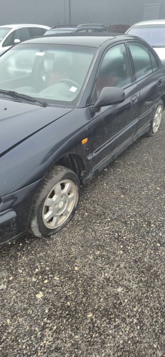 Мицубиши каризма 1.8 GDI