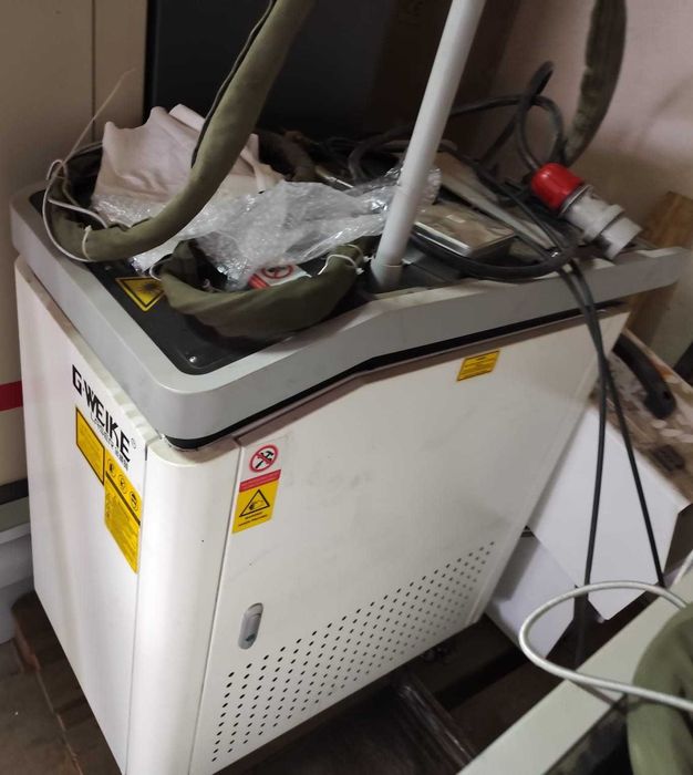 Vând aparate laser sudură/curățare 2kW