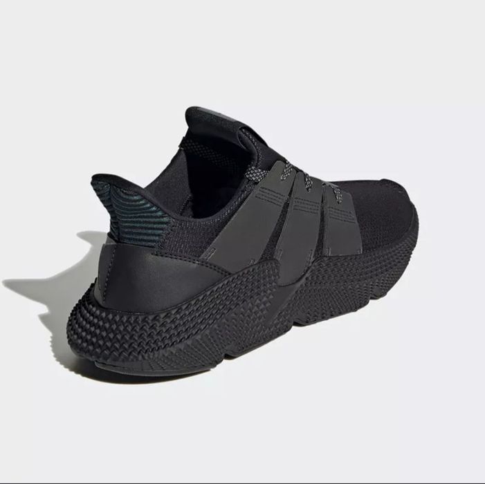 Adidas  кросовки