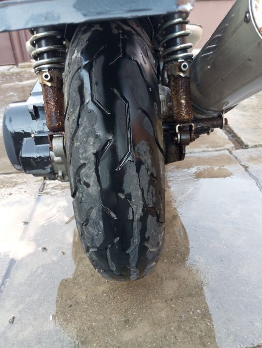Vând scuter in stare foarte buna de funcționare, motor de 125
