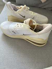 Adidasi NIKE albi marimea38