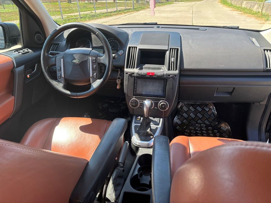 Land Rover Freelander 2