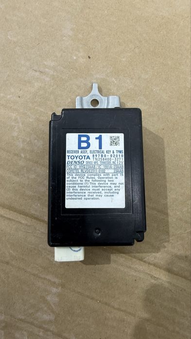 Продам блок смарт-ключа и датчиков давления шин Toyota