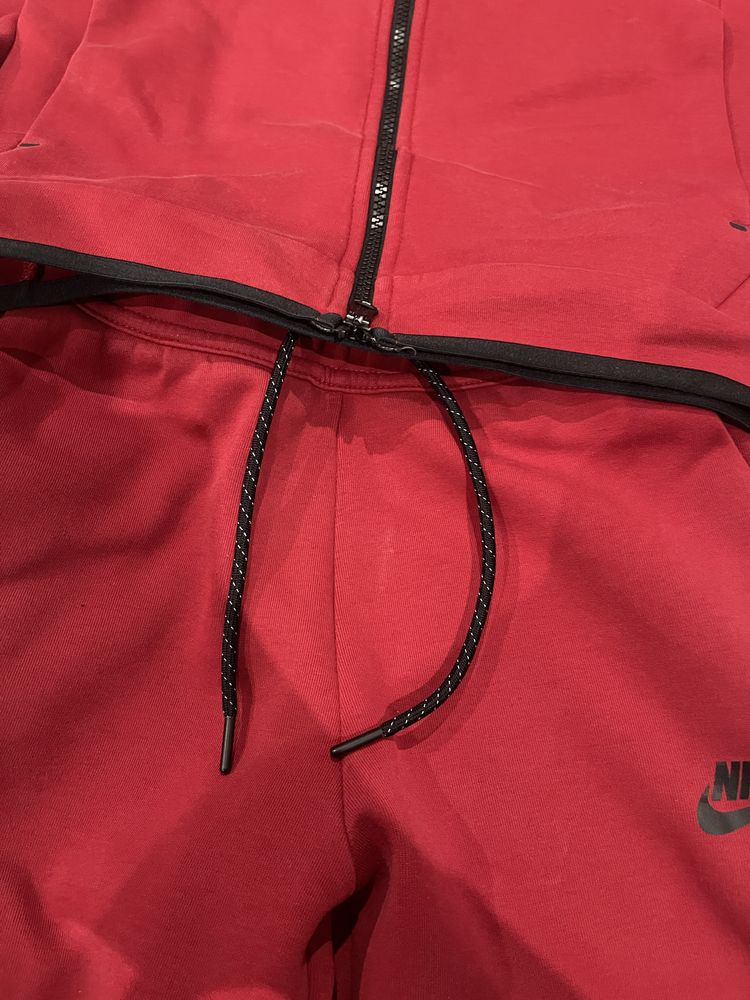 Nike tech fleece Red XS оригинален Екип