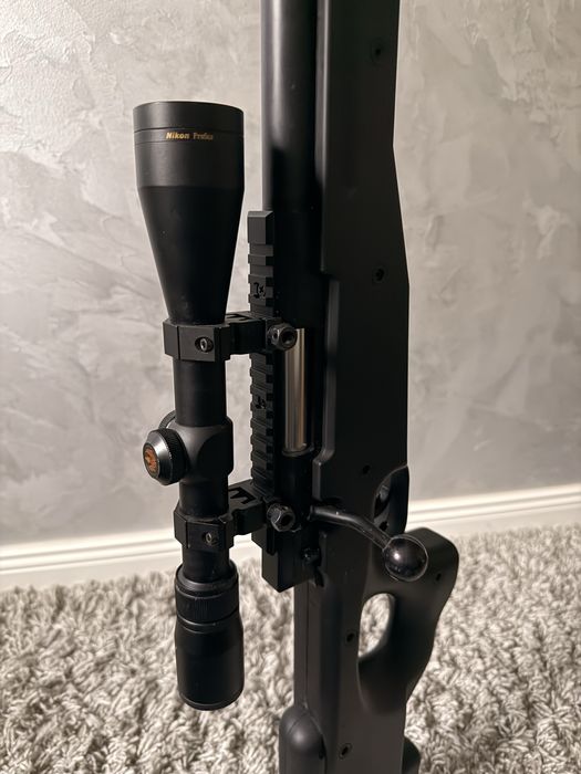vand arma airsoft cu luneta Nikon ProStaff