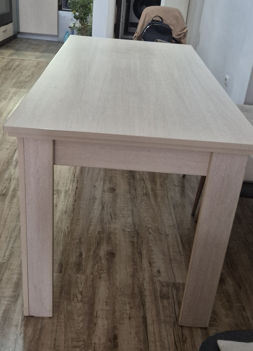 маса за трапезария