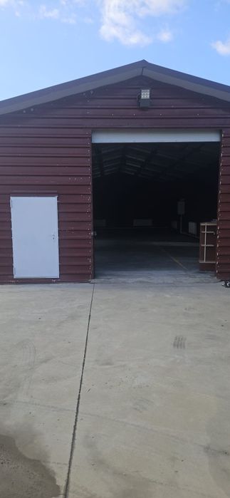 2 hale / hală pentru Închiriere a câte 180 M2 + teren 1300 m2