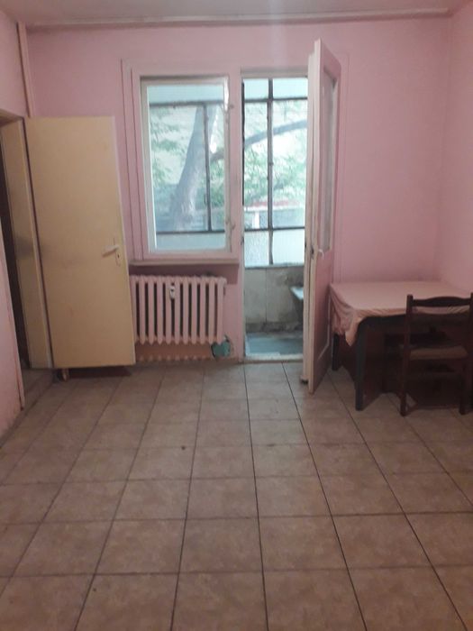 Двустаен Необзаведен Пощата 280лв.