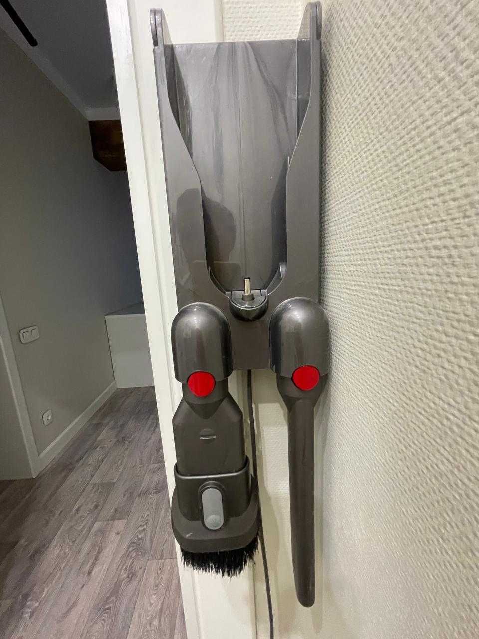 Пылесос Dyson V12 Detect Slim Total Clean серебристый
