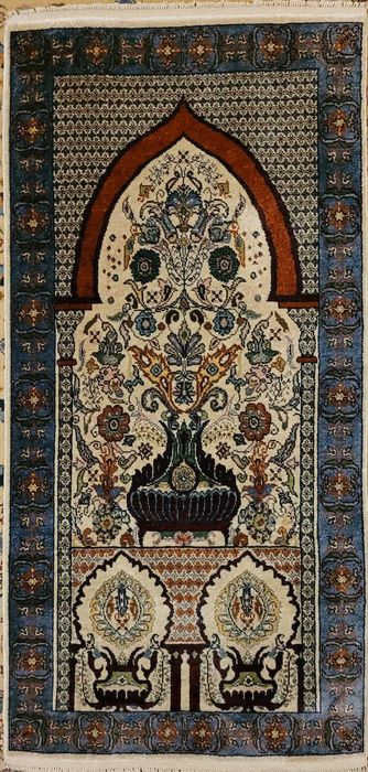 Covor manual matase 100%