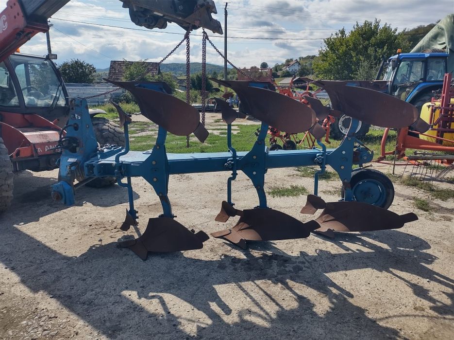 Plug reversibil 3 trupite