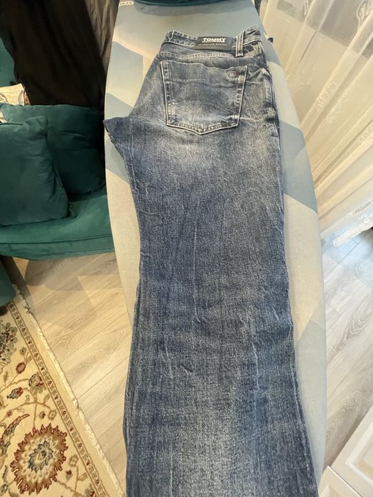 Blugi barbati Tomy Hilfiger