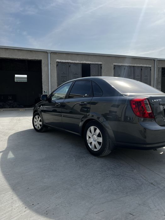 Chevrolet lacetti 2023