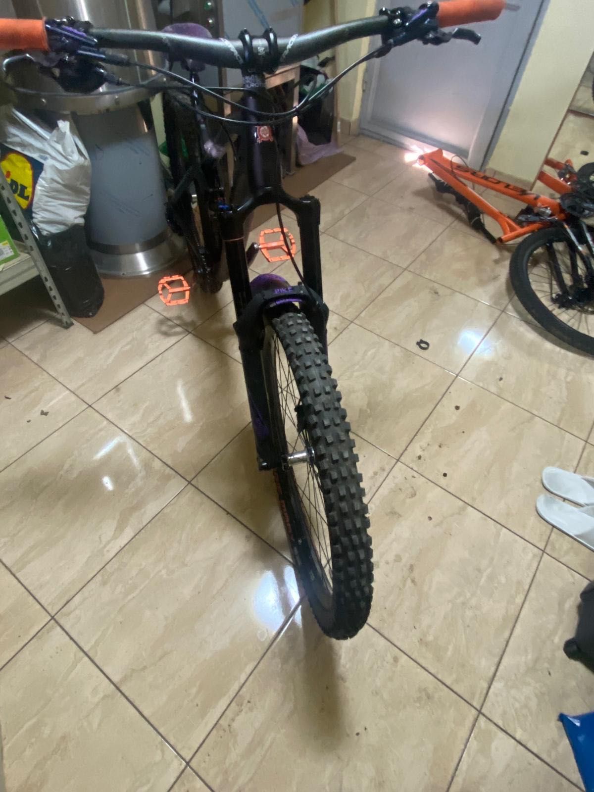 Bicicletă Canyon spectral al(PREȚUL ESTE FIX!!)