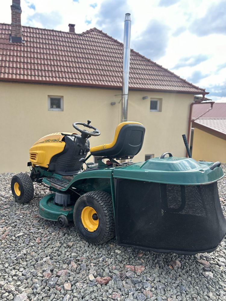 Tractoras Gazon MTD Yard-Man