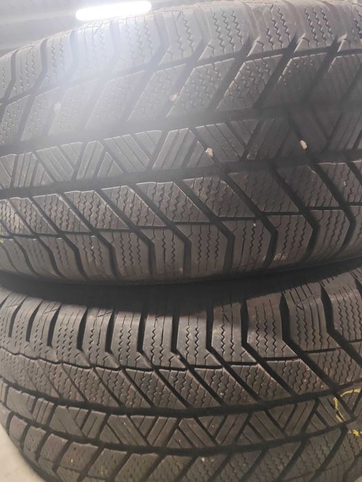 2бр.зимни гуми 215/65/16 Platin