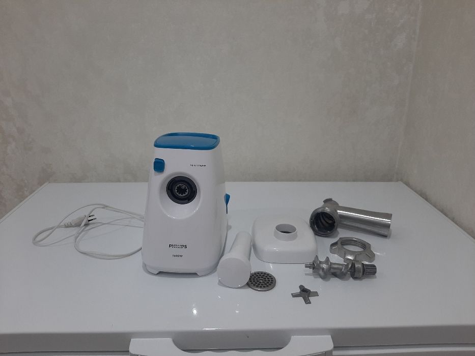 Продаю мясорубку PHILIPS