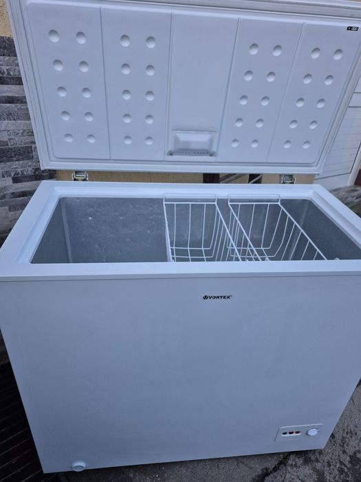 Lada frigorifica Vortex