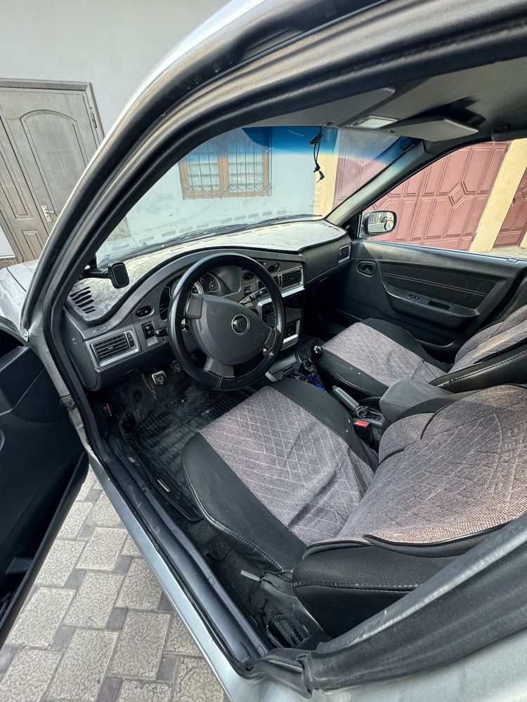 Продаёться автомобиль в хорошем состоянии