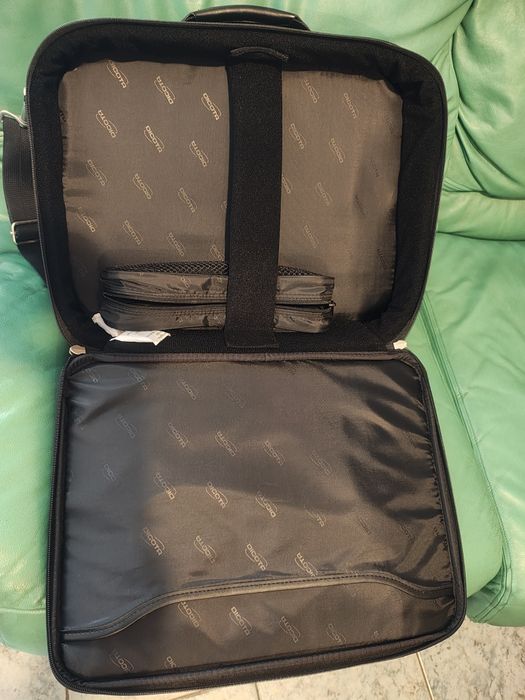 Чанта Dicota Ultracase Twin нова