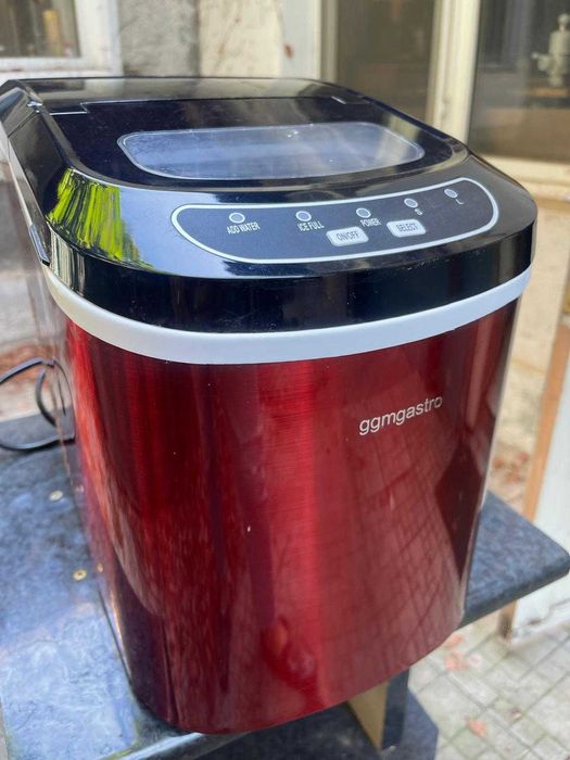 Masina de facut cuburi de gheata  GGM Gastro