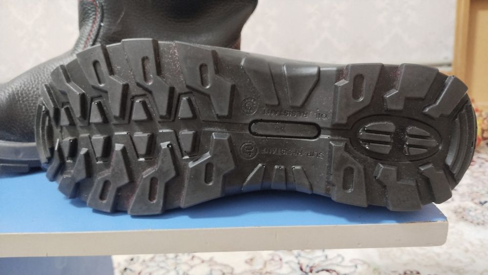 Қыстық етік.Размер. 40.  Сатам .