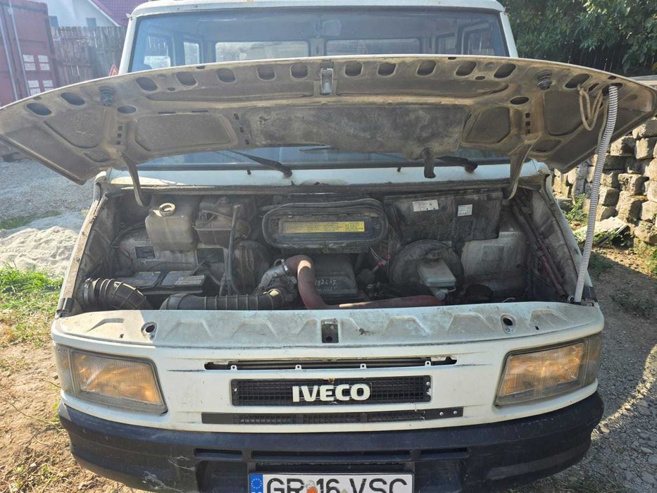 Vand Iveco Daily basculabil 3 parti