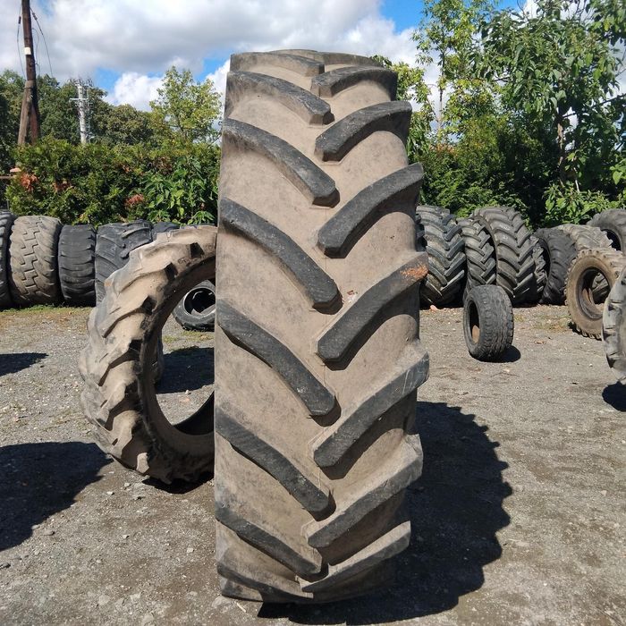 Cauciucuri 20.8R42 (520/85R42) Semperit Anvelope Second IN STOC