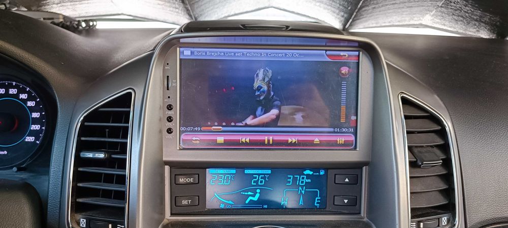 Navigatie Chevrolet Captiva sistem multimedia cu DVD