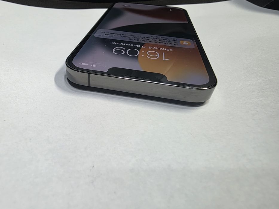 iPhone 13 Pro Graphite La cutie 128GB Liber de retea Stare EXCELENTA