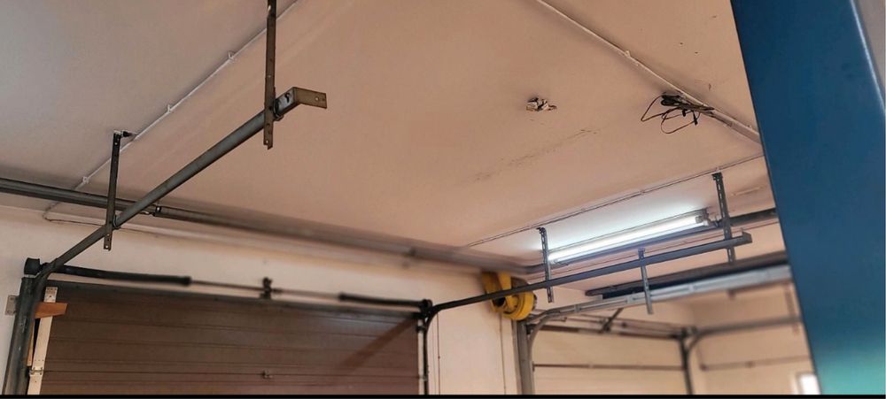 USA SECTIONALA INDUSTRIALA Hormann poarta garaj H 278 x L300  Garantie