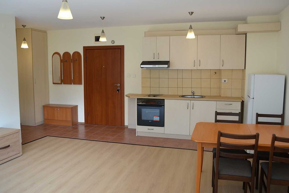 Двустаен апартамент в район Център